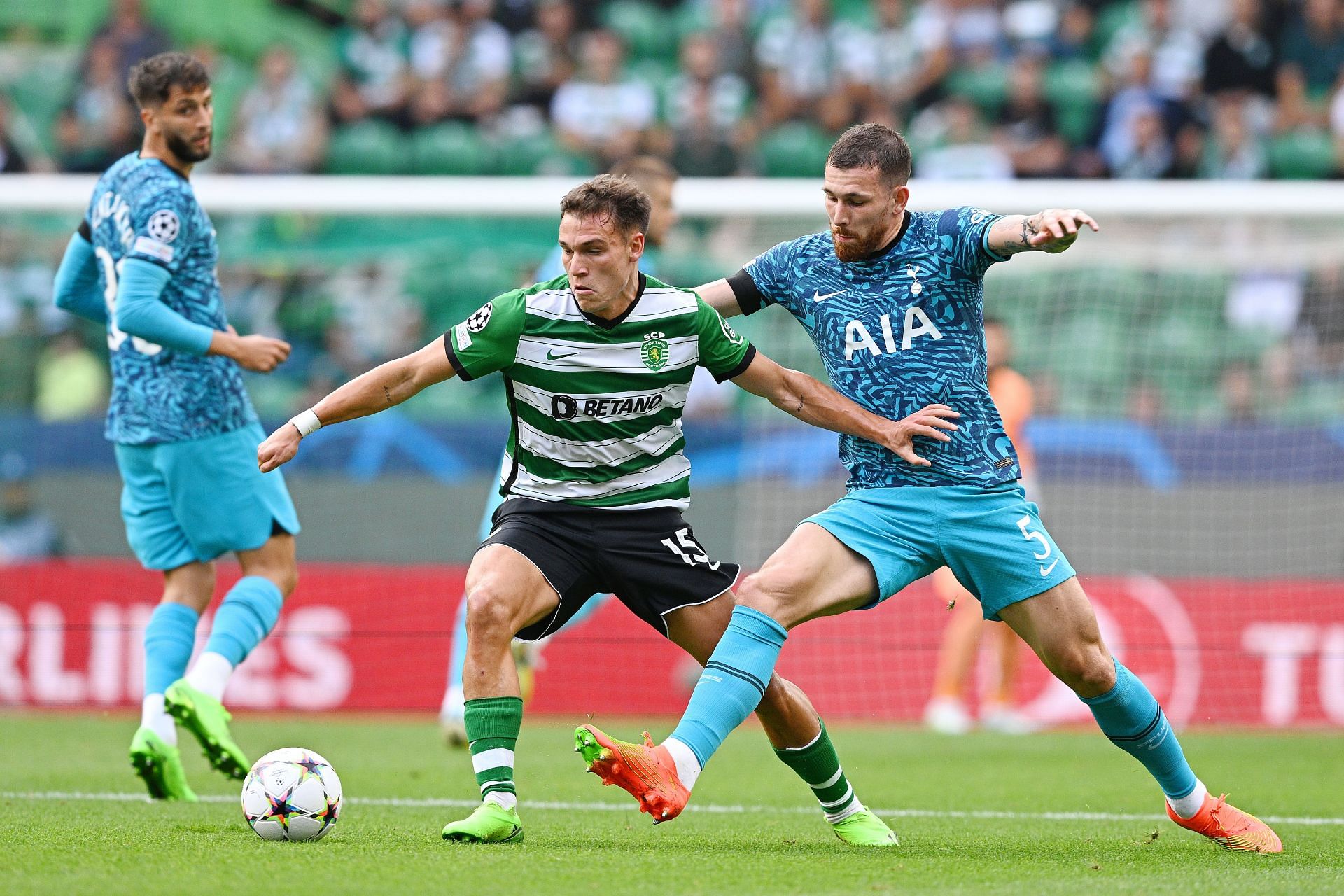 Ugarte against Tottenham Hotspur: Group D - UEFA Champions League